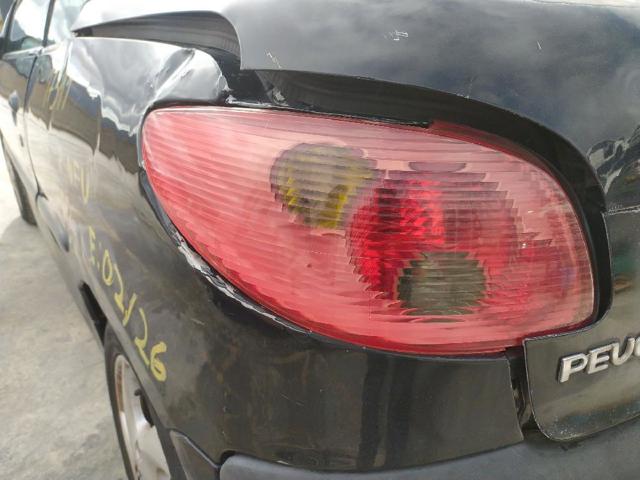  Peugeot 206  (2000-2007)