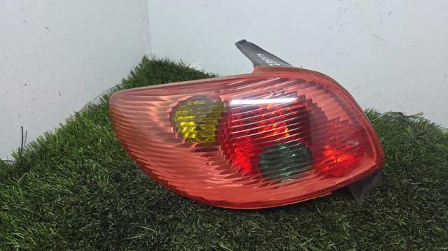 Lampa zespolona tylna lewa 6350P1 PEUGEOT