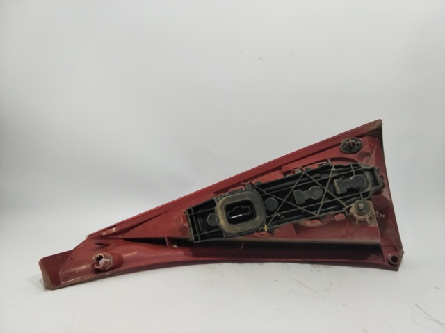 Lampa zespolona tylna lewa 6350Q3 PEUGEOT