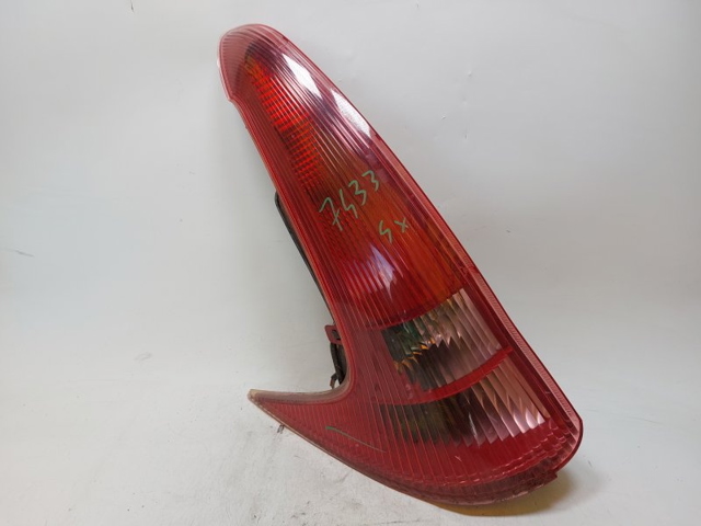 Lampa zespolona tylna lewa 6350R4 PEUGEOT