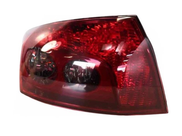 Lampa tylna Peugeot 407