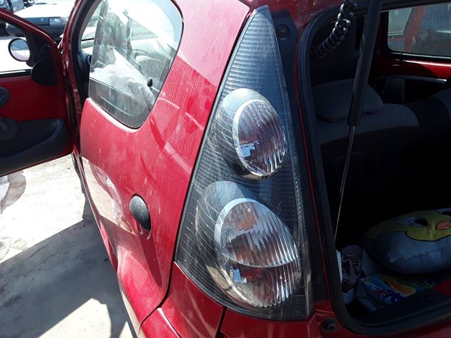 Lampa zespolona tylna lewa 6350X8 PEUGEOT