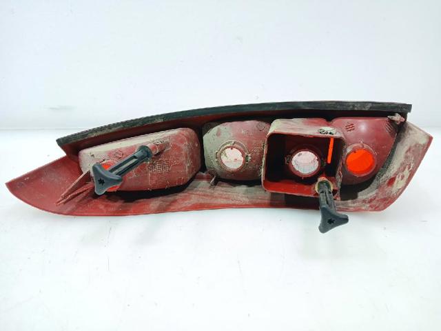 Lampa zespolona tylna lewa Peugeot 807 E