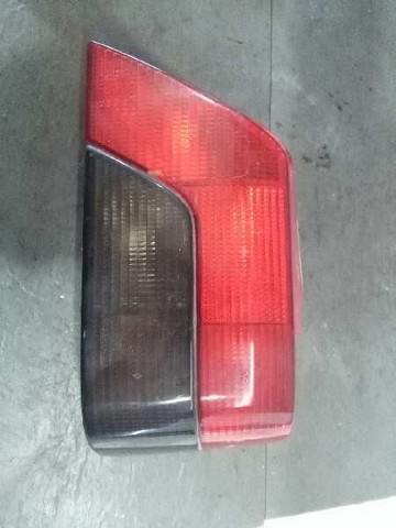 Kupić Lampa zespolona tylna prawa Peugeot 309 I 10C, 10A w dobrej cenie