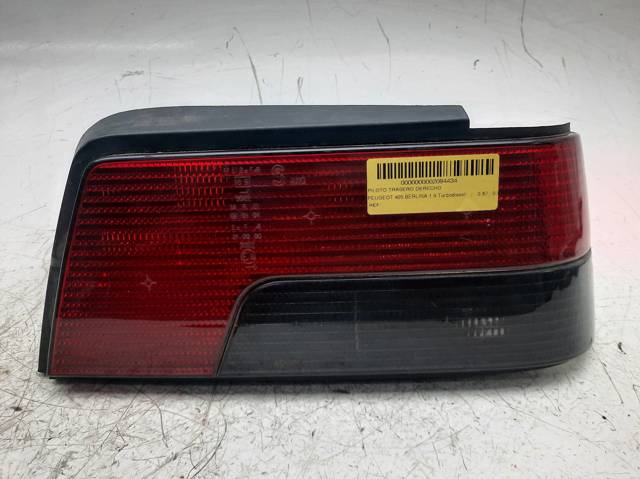 Lampa tylna Peugeot 405