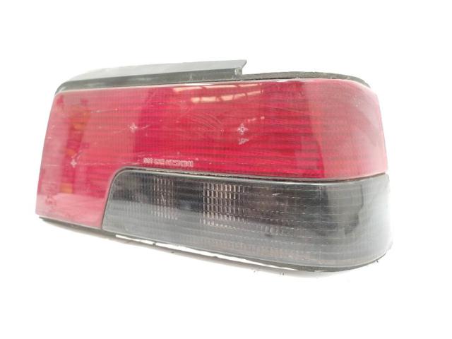 Lampa tylna Peugeot 405