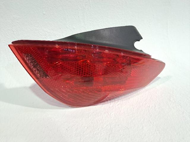 Lampa zespolona tylna prawa 6351CV PEUGEOT
