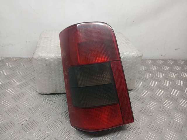 Lampa zespolona tylna prawa 6351H2 PEUGEOT