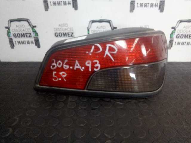 Lampa zespolona tylna prawa 6351H7 PEUGEOT