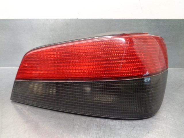 Lampa zespolona tylna prawa 6351H7 PEUGEOT