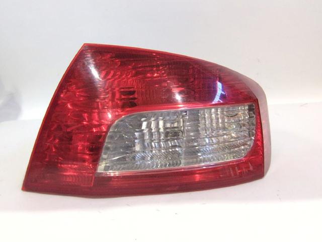 Lampa zespolona tylna prawa 6351HP PEUGEOT