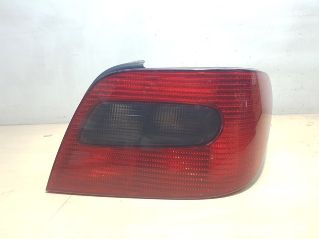 Lampa zespolona tylna prawa 6351J5 PEUGEOT