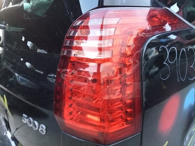 Lampa zespolona tylna prawa 6351KH PEUGEOT