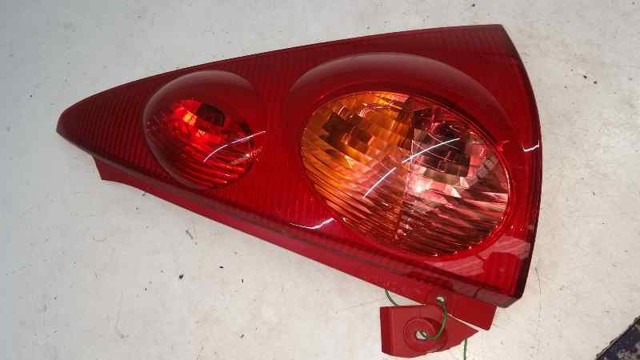 Lampa zespolona tylna prawa 6351X6 PEUGEOT