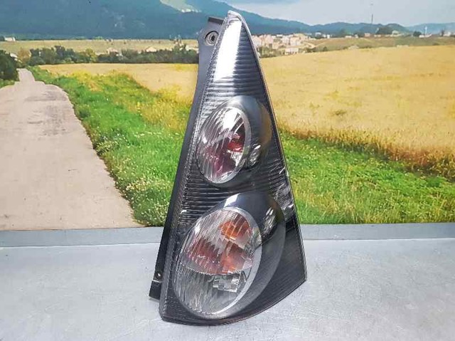 Lampa zespolona tylna prawa 6351X8 PEUGEOT