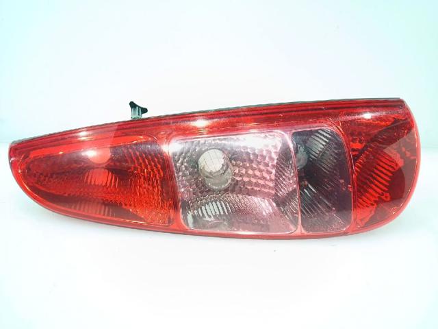 Lampa tylna Peugeot 807
