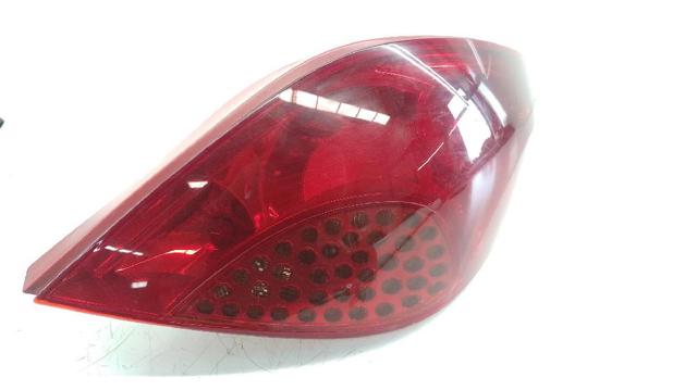Lampa tylna Peugeot 207
