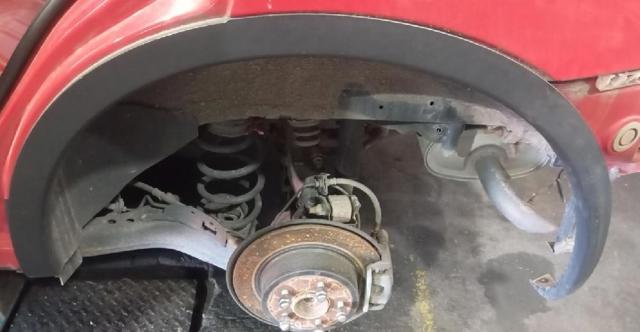 Poszerzenie (nakładka) reperaturki błotnika przedniego lewy 63811JD01D NISSAN