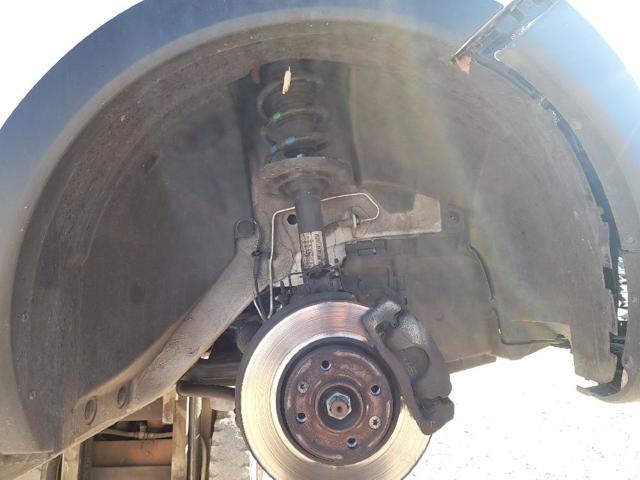 Nadkole błotnika przedniego prawe 638402753R RENAULT