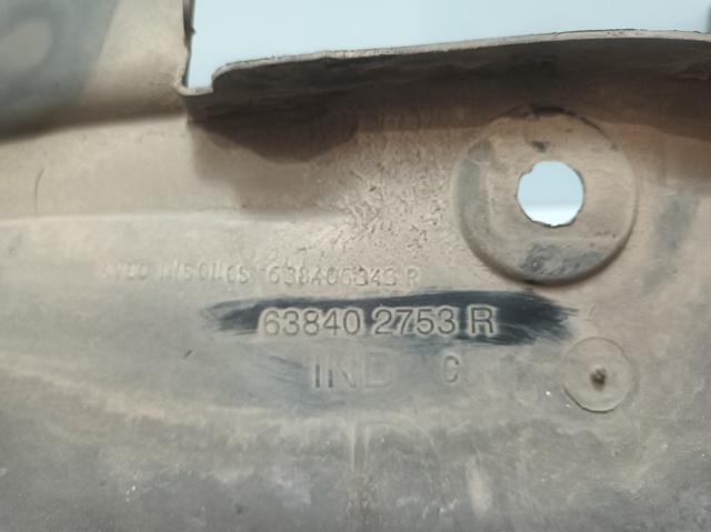 Nadkole błotnika przedniego prawe 638402753R RENAULT