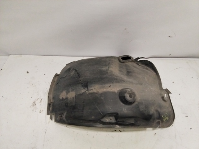 Nadkole błotnika przedniego lewe przednie 638452549R RENAULT