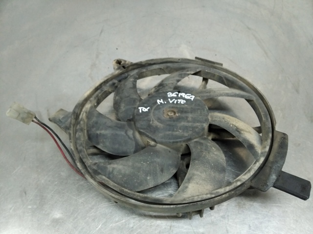 Wentylator elektryczny intercoolera kompletny (silnik+wirnik) 6385000593 MERCEDES