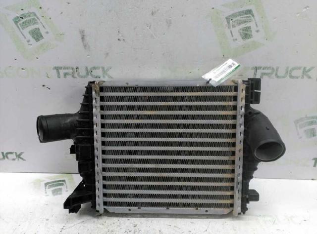Chłodnica intercoolera 6385012301 MERCEDES