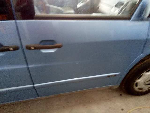 Drzwi przednie prawe 6387201105 MERCEDES