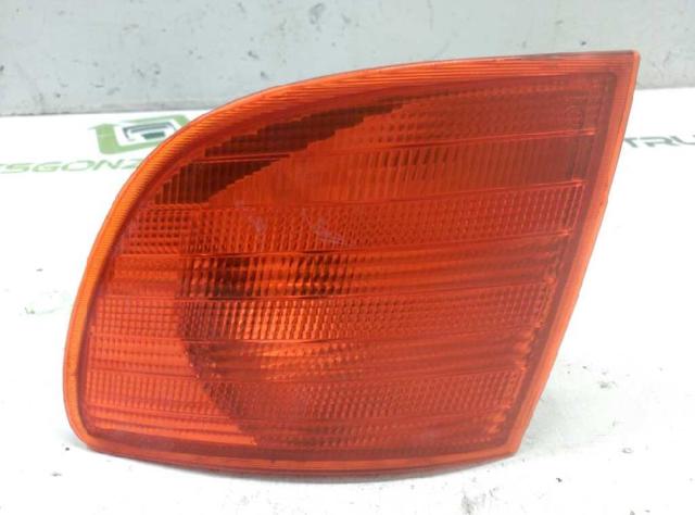Kierunkowskaz lewy 6388200021 MERCEDES