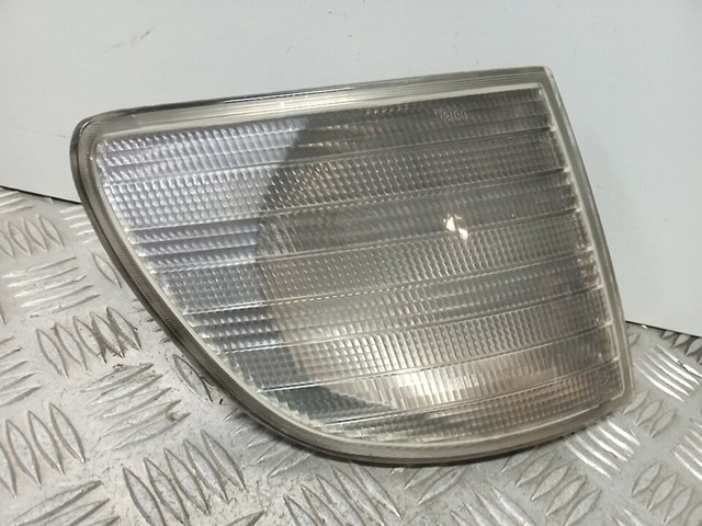 Kierunkowskaz prawy 6388200921 MERCEDES
