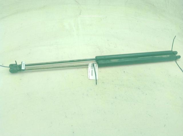 Amortyzator klapy bagażnika (3/5 drzwi-tylnych) 6389800364 MERCEDES