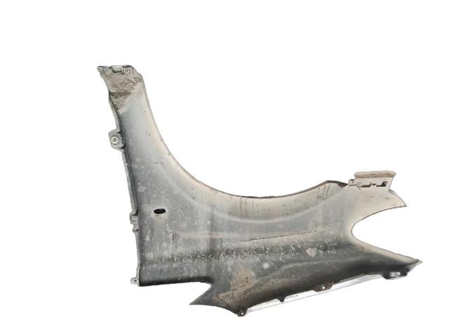 Błotnik przedni prawy 6396305207 MERCEDES