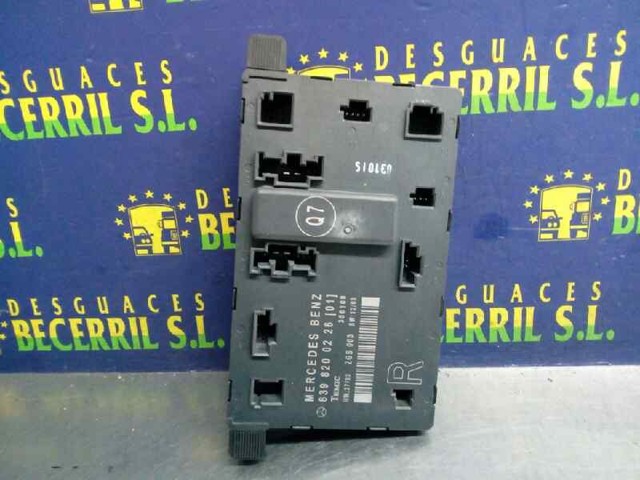 Blok komfortu przednich drzwi 6398200226 MERCEDES