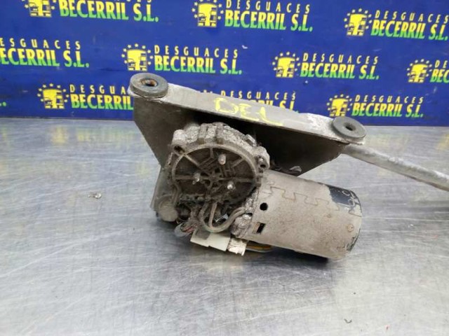 Silnik wycieraczek Peugeot 309