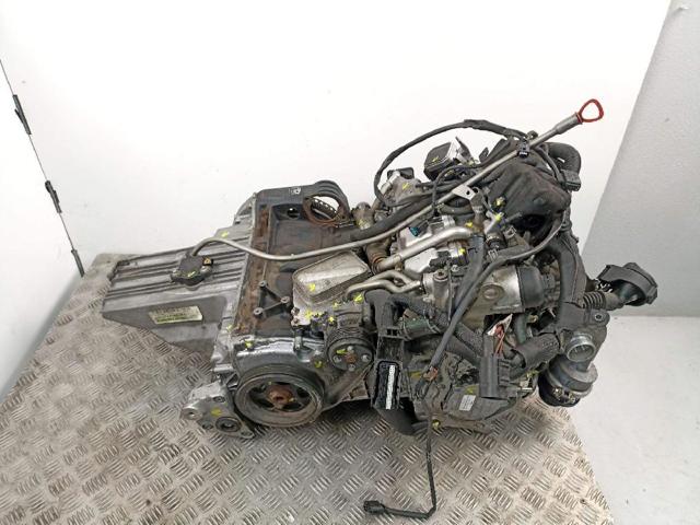 Silnik w komplecie 640940 MERCEDES