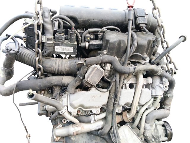 Silnik w komplecie 640940 MERCEDES