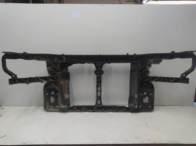 Osłona chłodnicy kompletna (panel mocowania reflektorów) KIA Sportage 2 JE