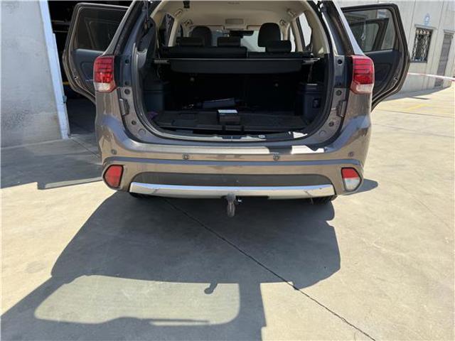  Mitsubishi Outlander III (2010-2022)