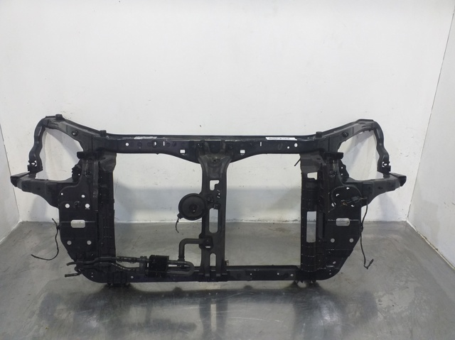 Osłona chłodnicy kompletna (panel mocowania reflektorów) 641101D000 HYUNDAI