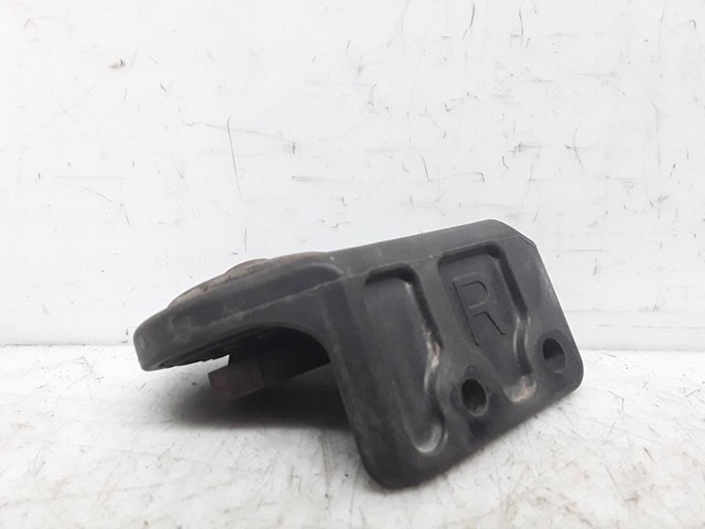 641102Y000 Hyundai/Kia