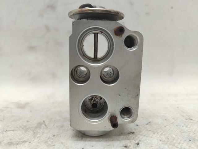 64116981484 BMW