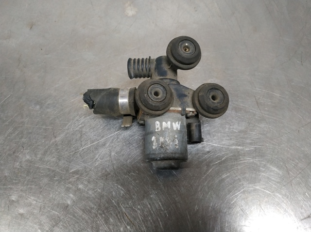 64118369805 BMW