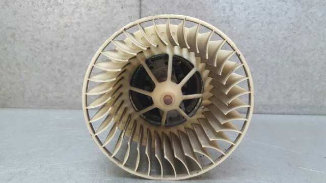 641183855589 Land Rover