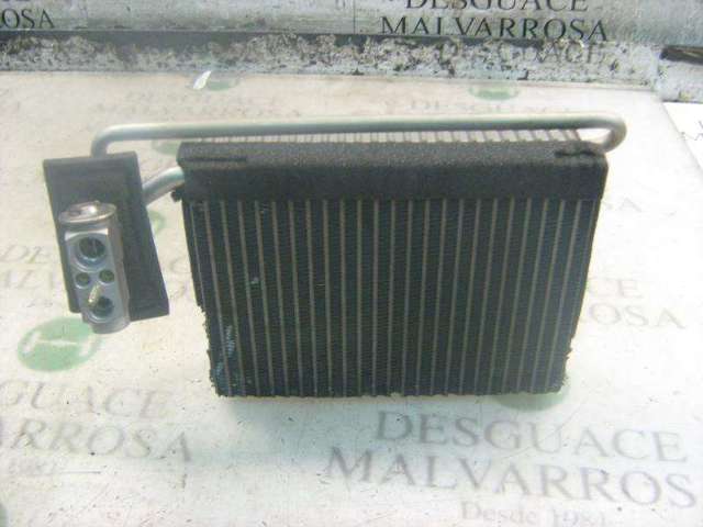 64119135744 BMW