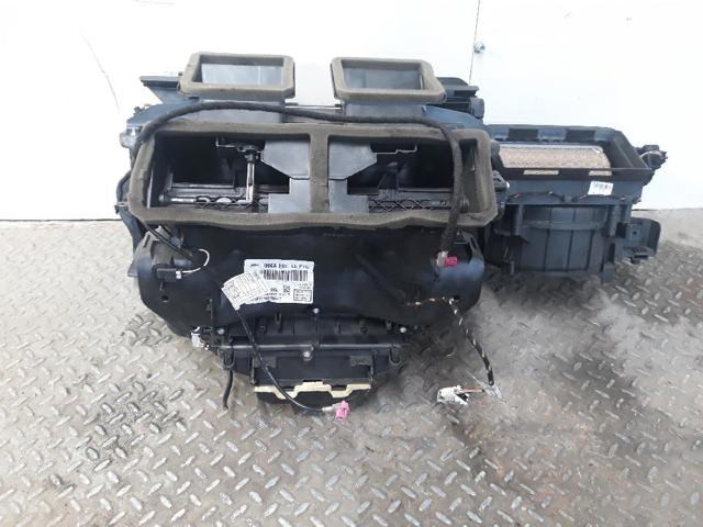 64119136165 BMW
