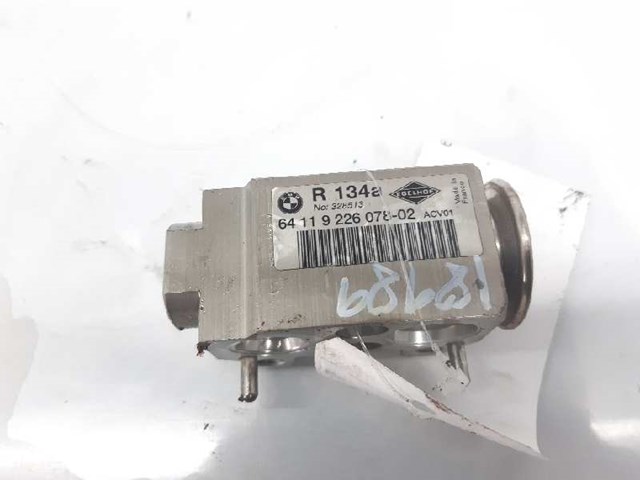 64119226078 BMW