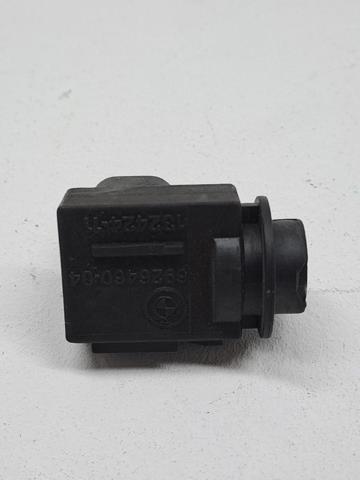 64119240180 BMW
