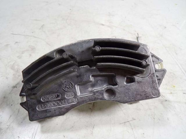 Rezystor wentylatora nagrzewnicy (ogrzewacza kabiny) 64119265892 BMW