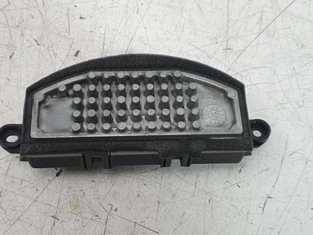 64119377854 BMW
