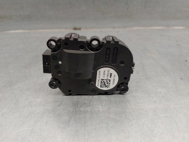 64119384023 BMW